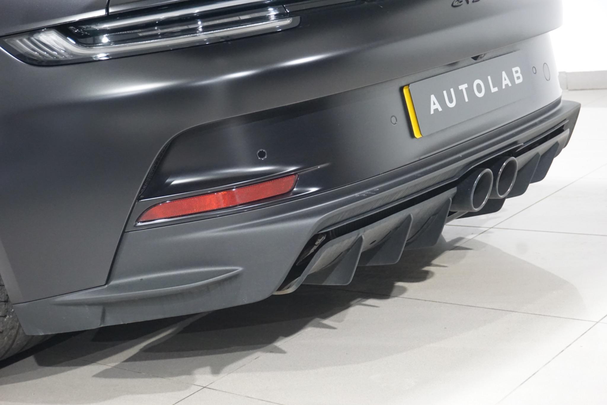 Porsche 911 4.0 992 GT3 PDK Euro 6 2dr